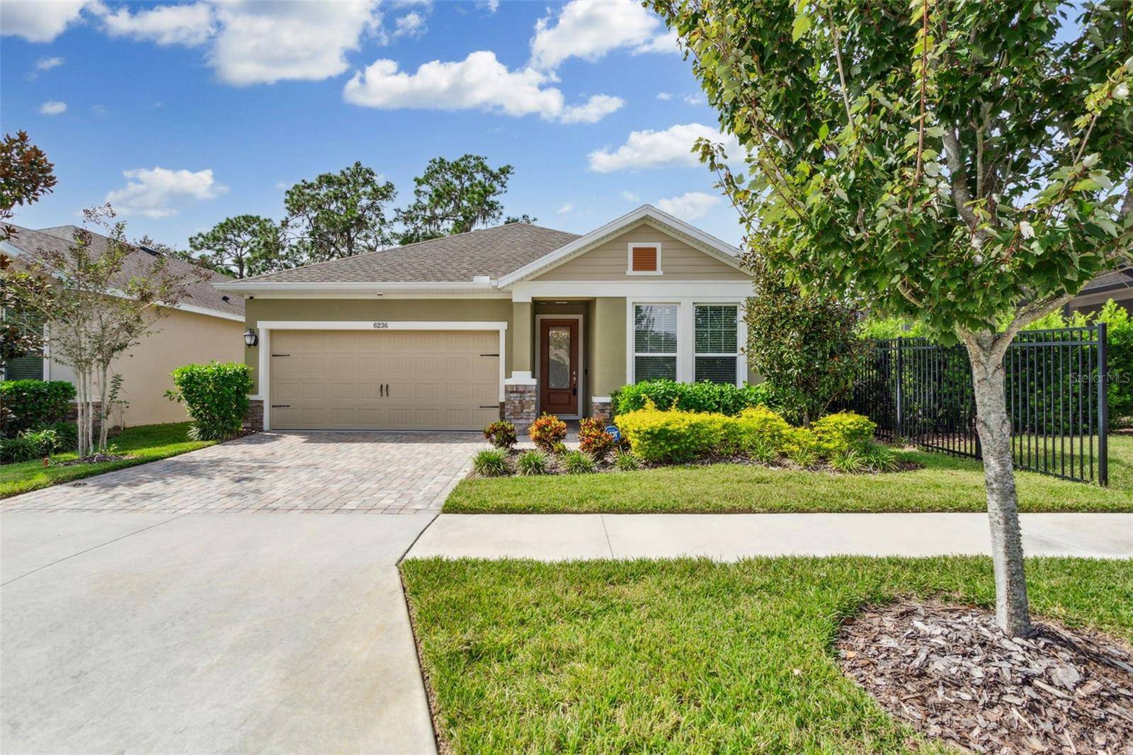 Lithia, FL 33547,6236 PLOVER MEADOW ST