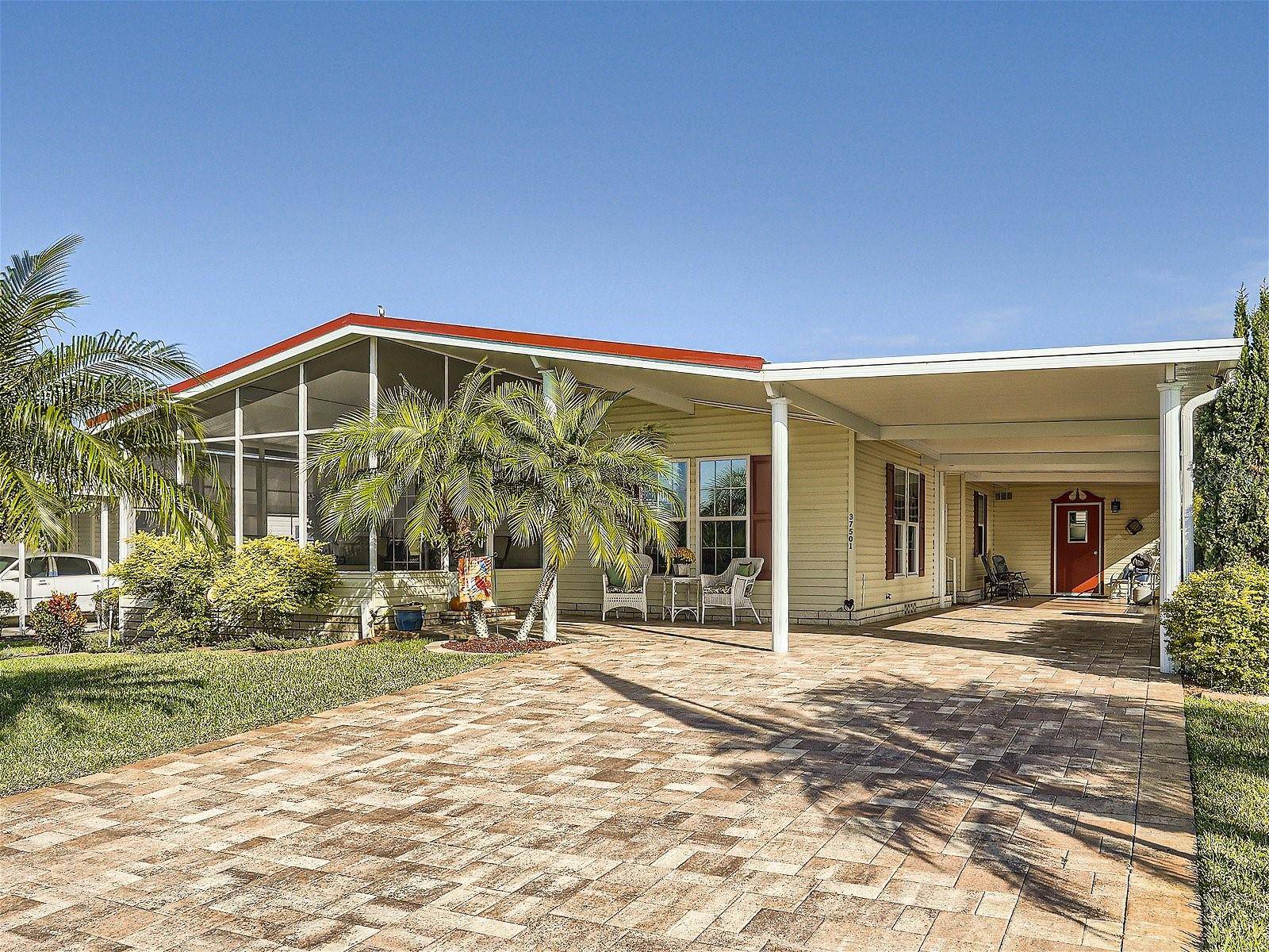 Zephyrhills, FL 33541,37501 LILLY BEA AVE
