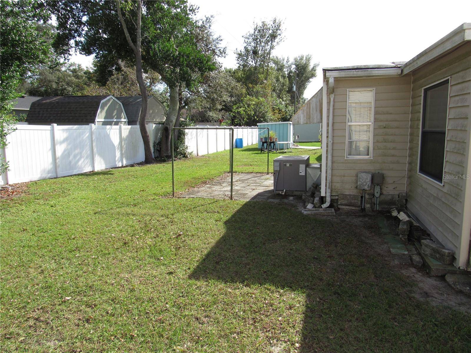 Zephyrhills, FL 33542,5410 BETMAR DR