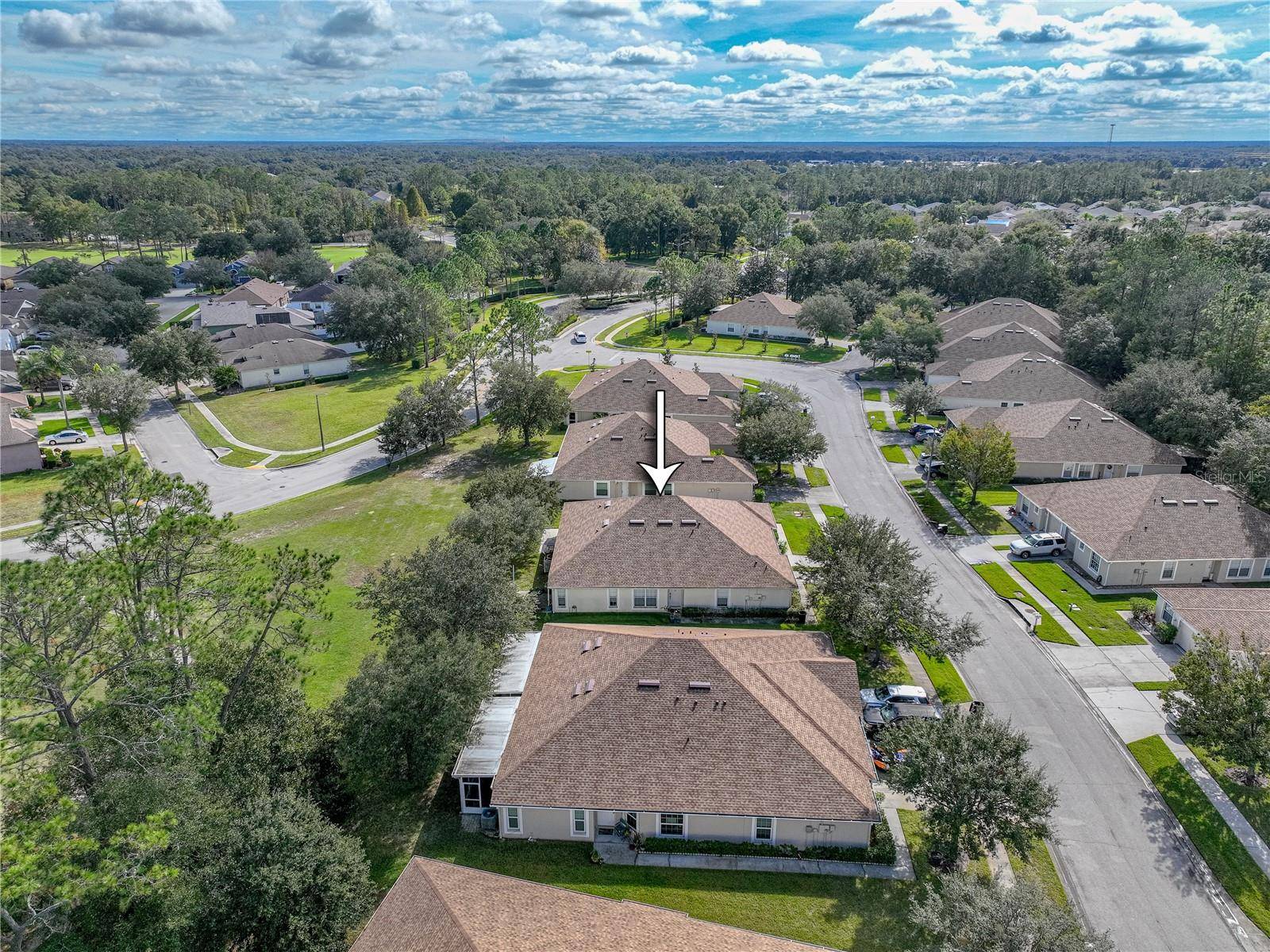 Zephyrhills, FL 33541,5608 AUTUMN SHIRE DR