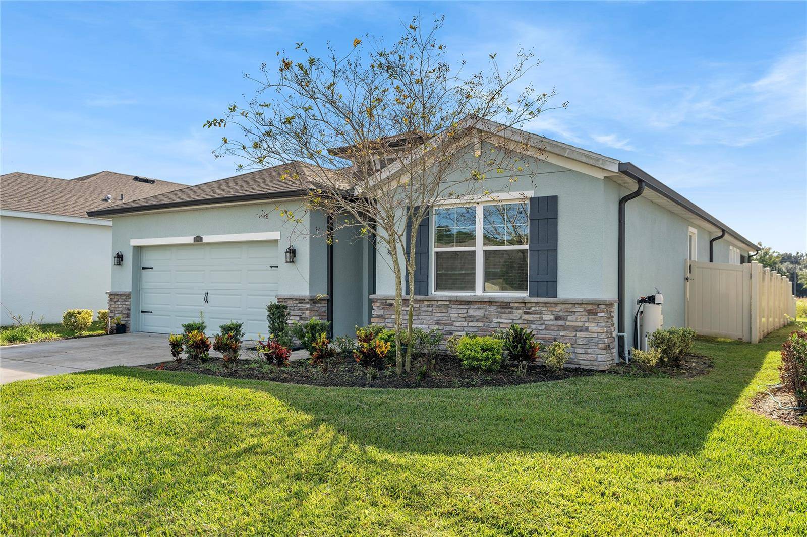 Wesley Chapel, FL 33543,1094 MANZANAR PL