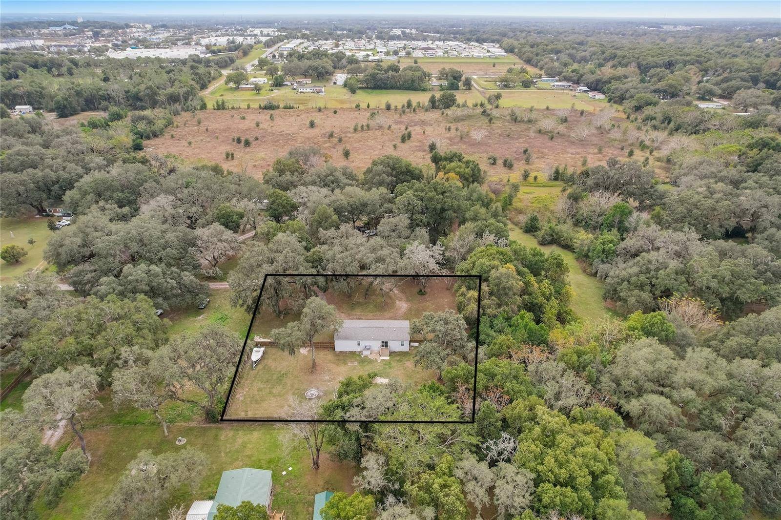 Zephyrhills, FL 33541,37627 PERTH DR