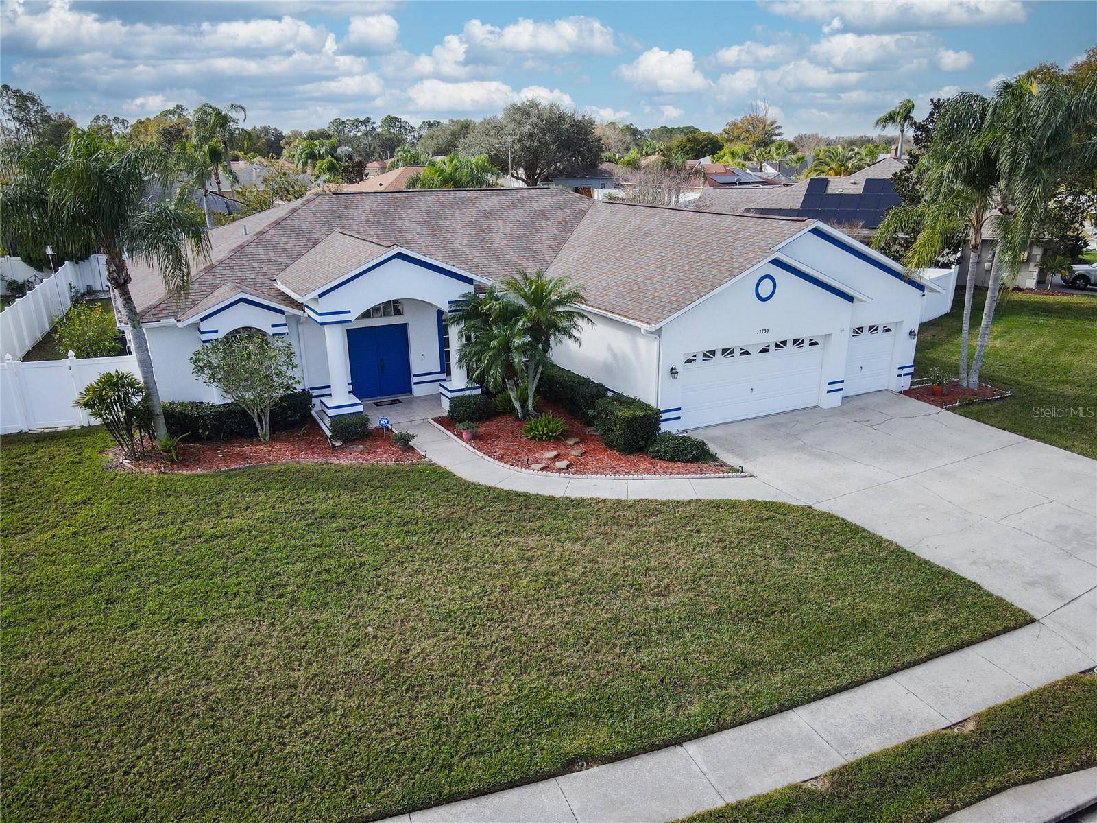 Lutz, FL 33549,22730 WILLOW LAKES DR