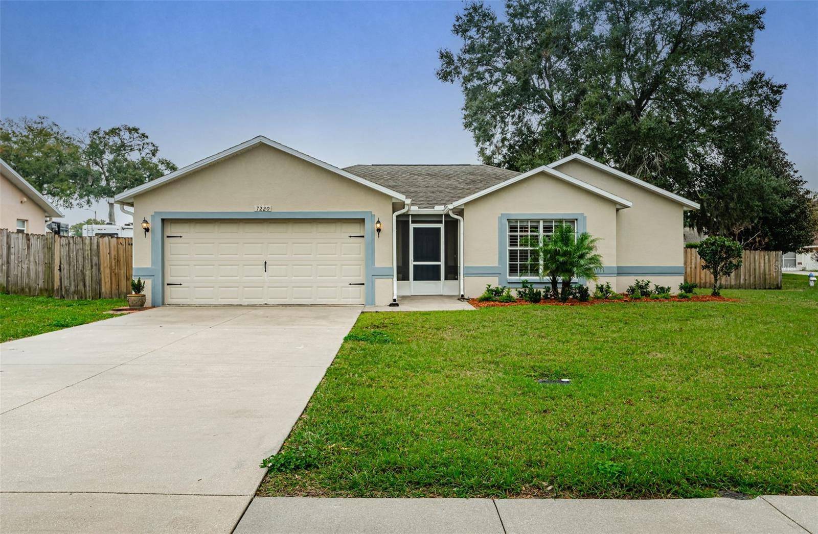 Zephyrhills, FL 33541,7220 HIGHLAND LOOP