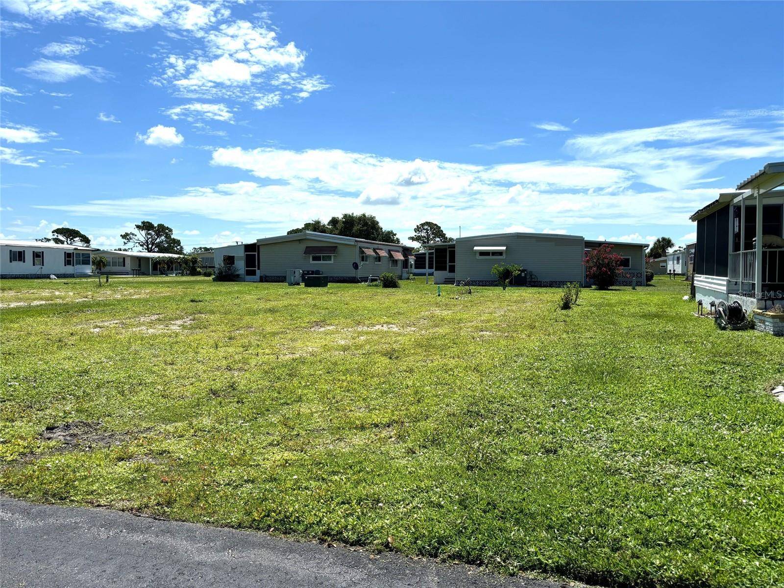North Port, FL 34287,239 ESTRADA