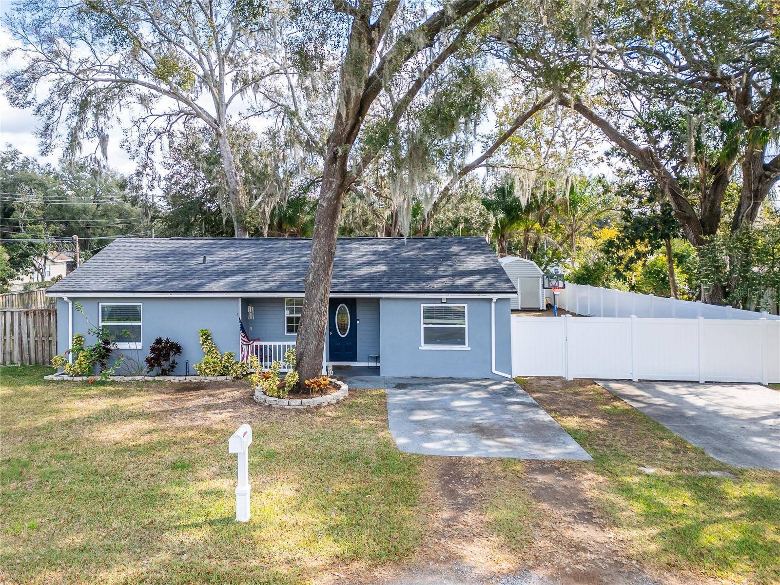 Seffner, FL 33584,2602 FAIRVIEW AVE