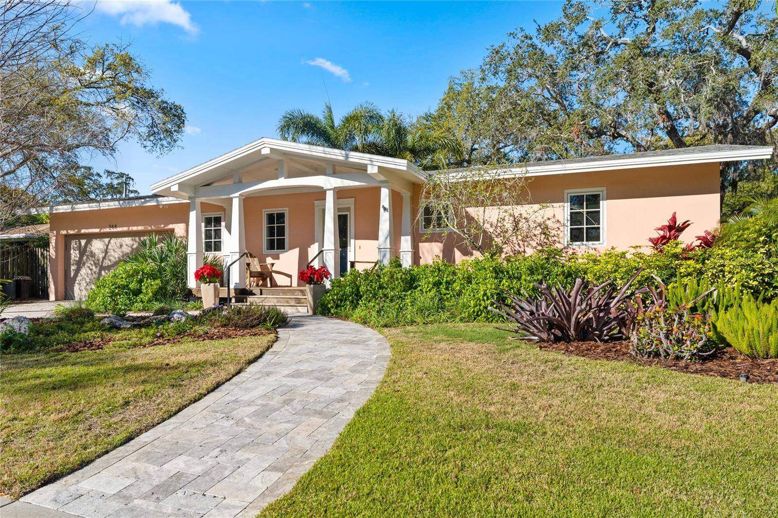 Dunedin, FL 34698,266 PARK CIR S