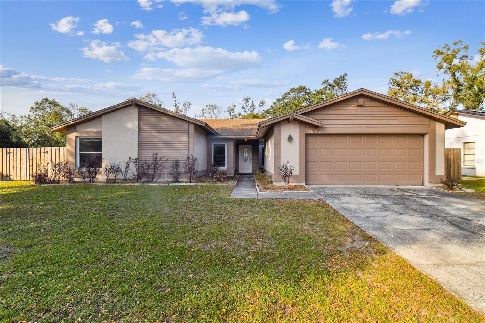 Brandon, FL 33511,3809 CLOVERHILL CT