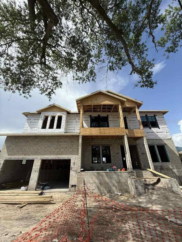Tampa, FL 33606,567 LUZON AVE