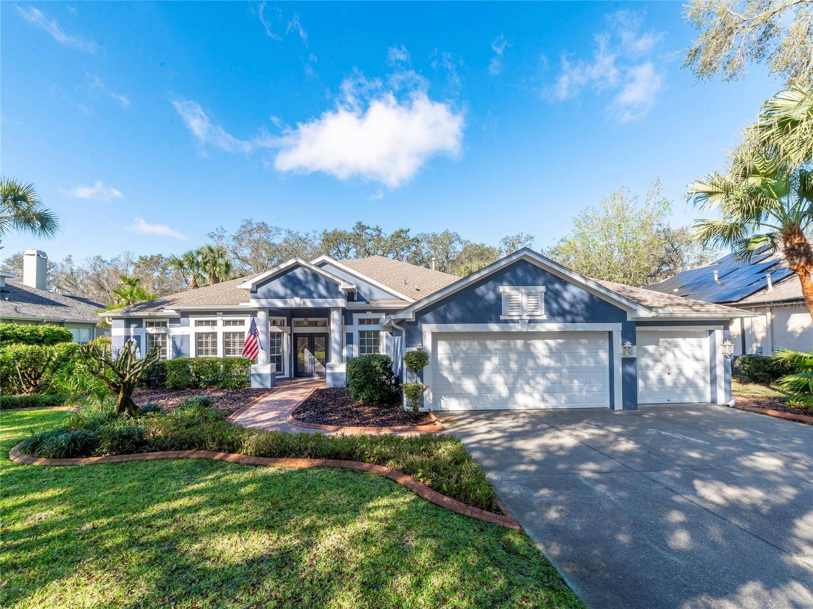 Lithia, FL 33547,5722 EAGLEMOUNT CIR