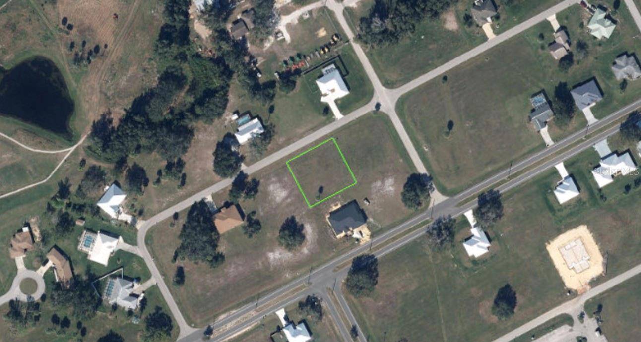 Sebring, FL 33876,6124 PEBBLE LN