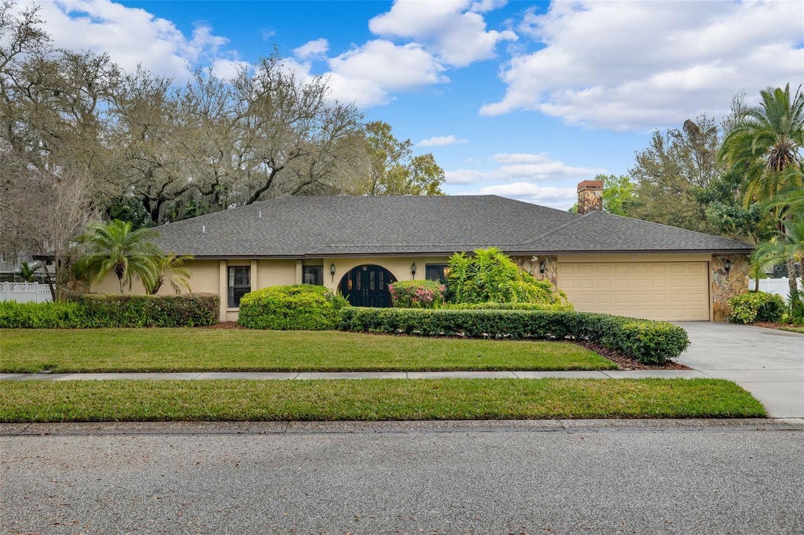 Temple Terrace, FL 33617,11004 THERESA ARBOR DR