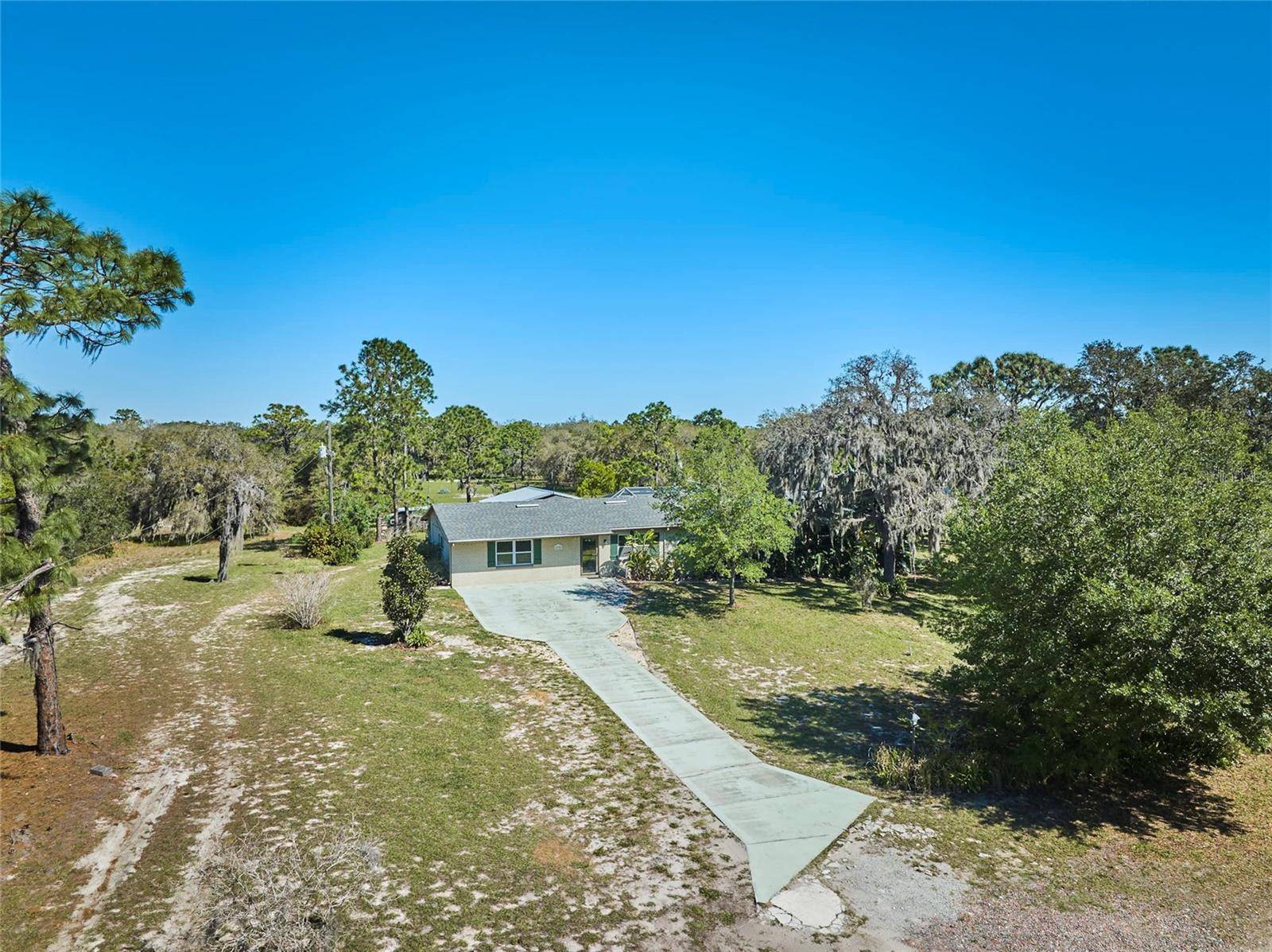 Lake Wales, FL 33898,8920 LIGHTER KNOT DR