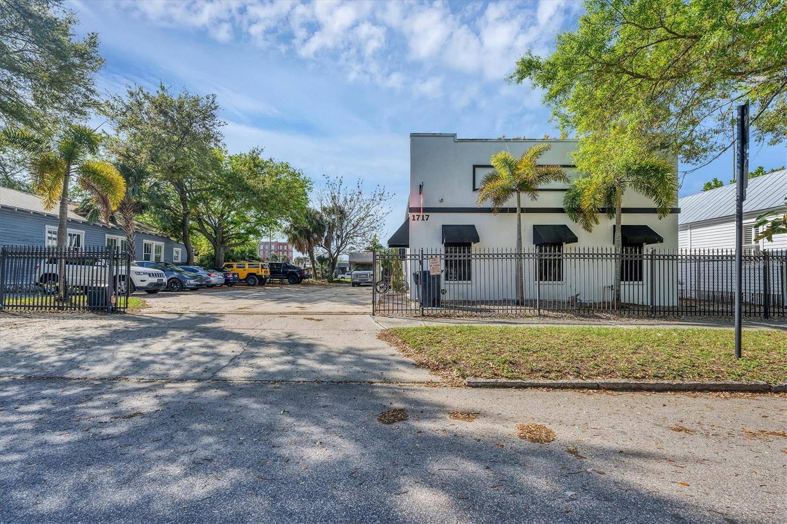 Tampa, FL 33605,1717 E 5TH AVE