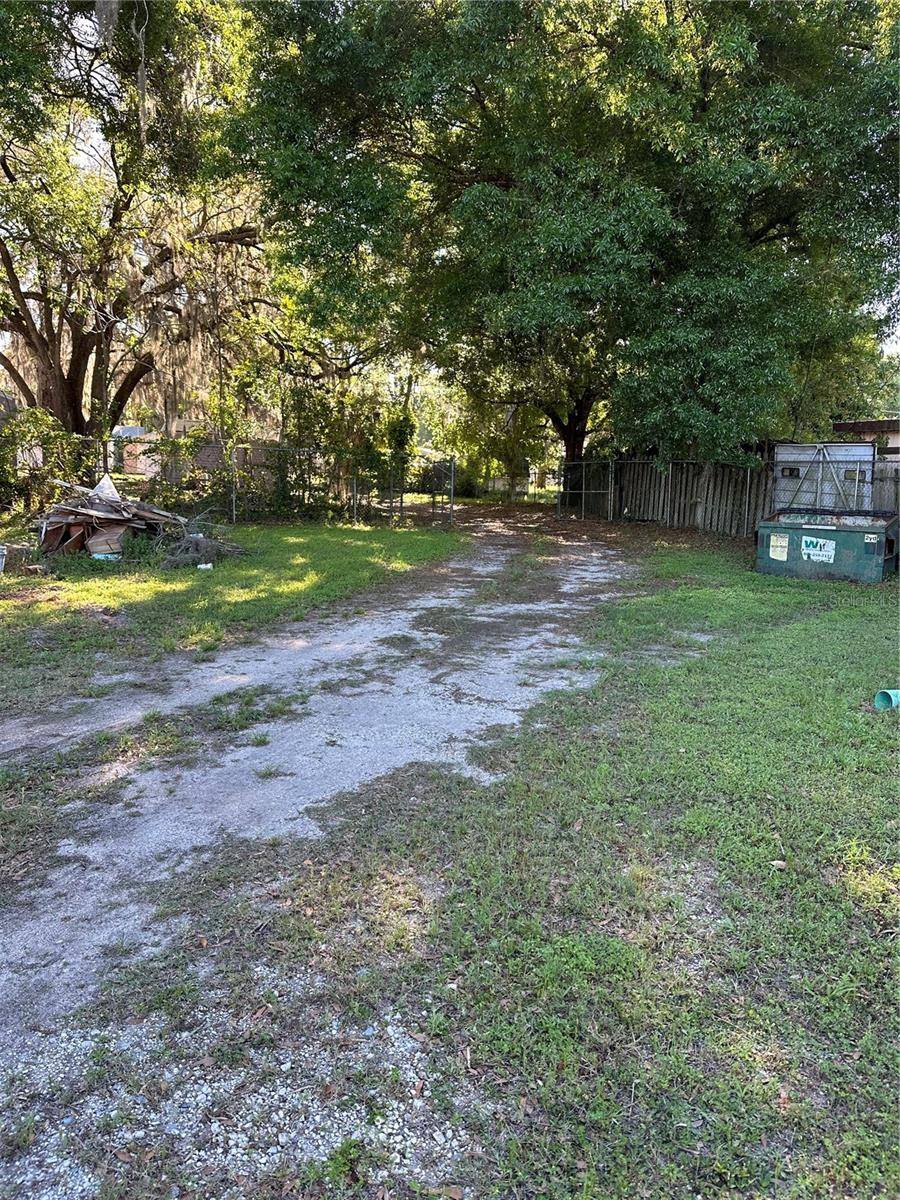 Dade City, FL 33525,36302 COUNTY ROAD 52 HWY