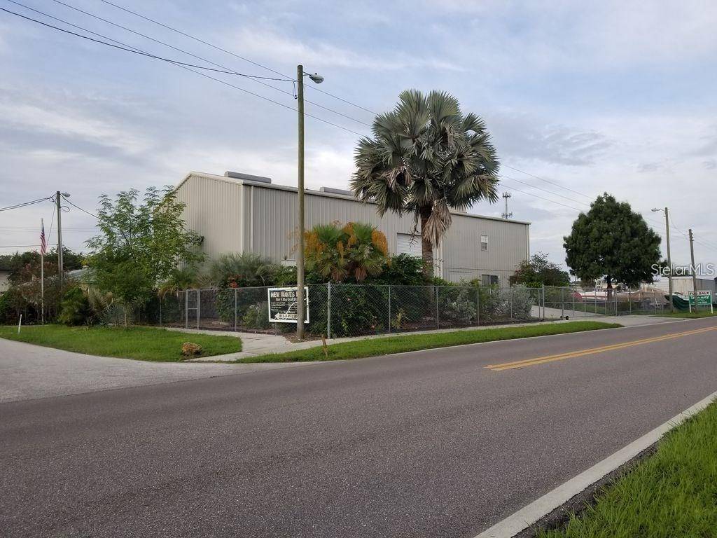 Tampa, FL 33616,5114,5116 COMMERCE AND W 5101 INGRAHAM ST