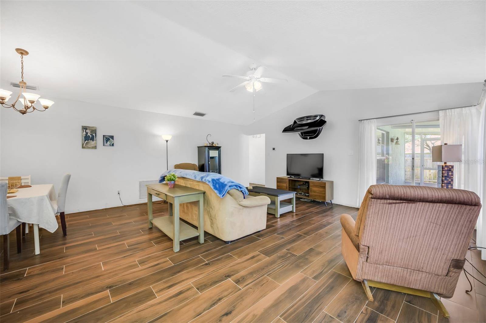 Brandon, FL 33511,1442 TIVERTON DR