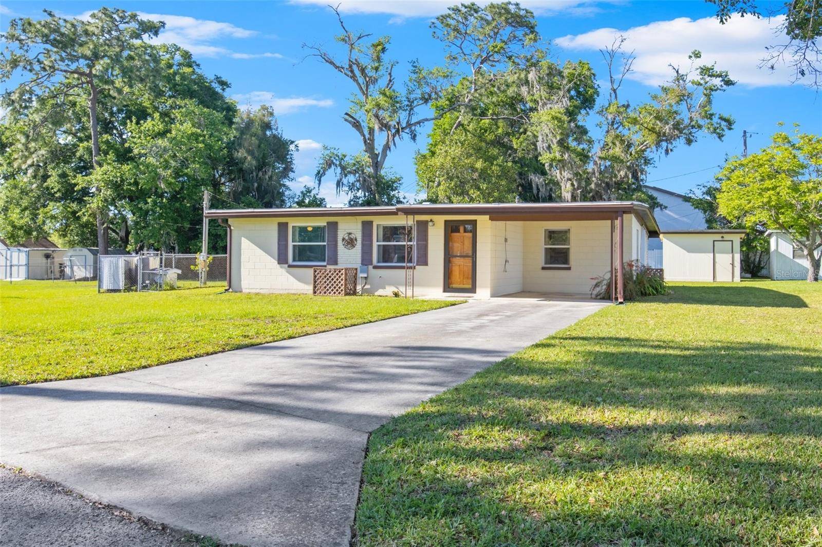 Zephyrhills, FL 33542,39113 KENDELL DR