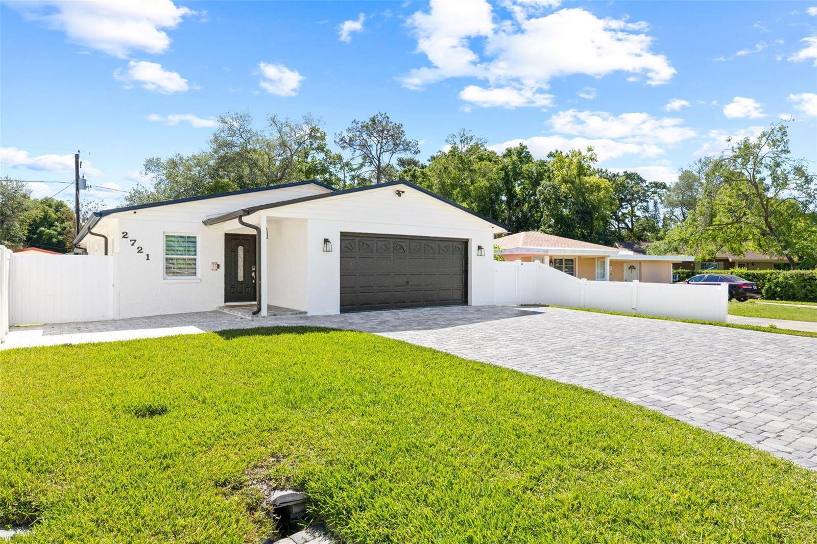 Tampa, FL 33614,2721 BEL AIRE CIR