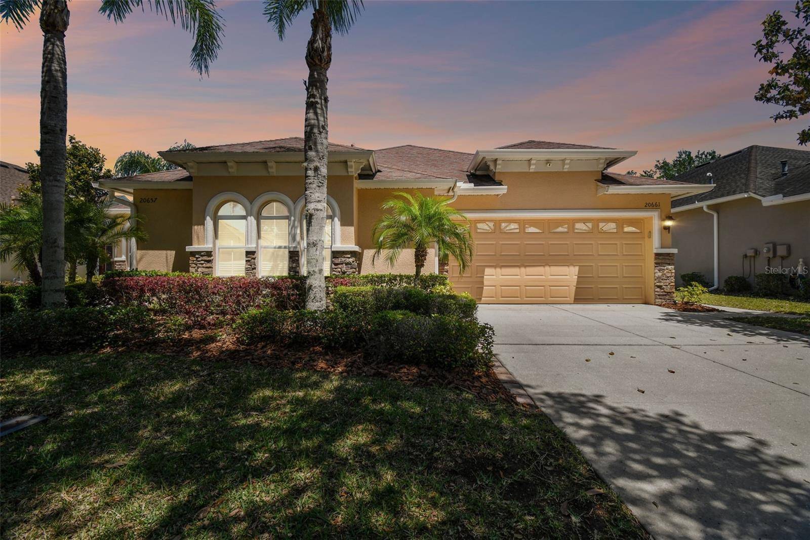 Land O Lakes, FL 34638,20661 AMANDA OAK CT