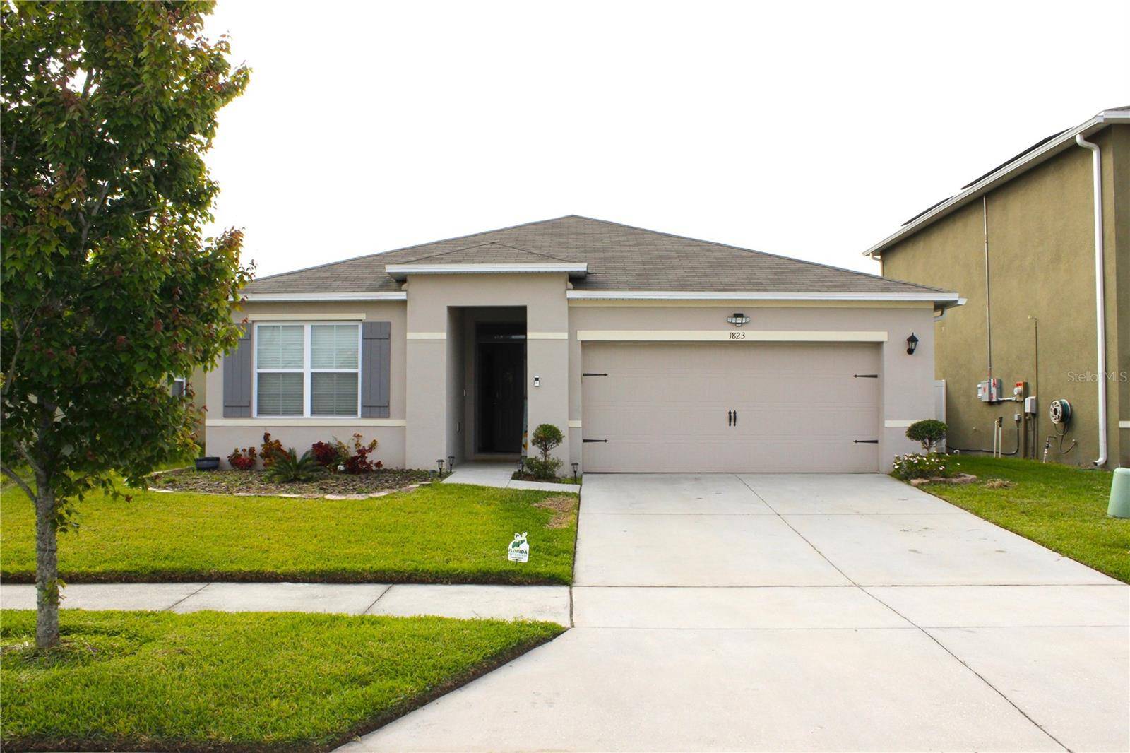 Lakeland, FL 33811,1823 PRISTINE LOOP