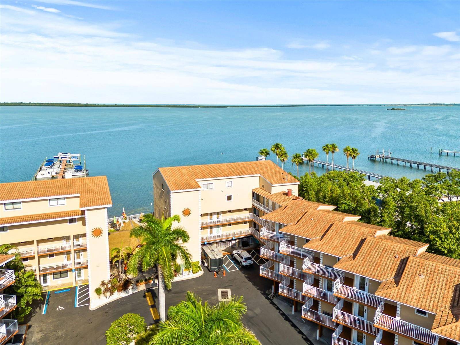 Dunedin, FL 34698,1420 BAYSHORE BLVD #206