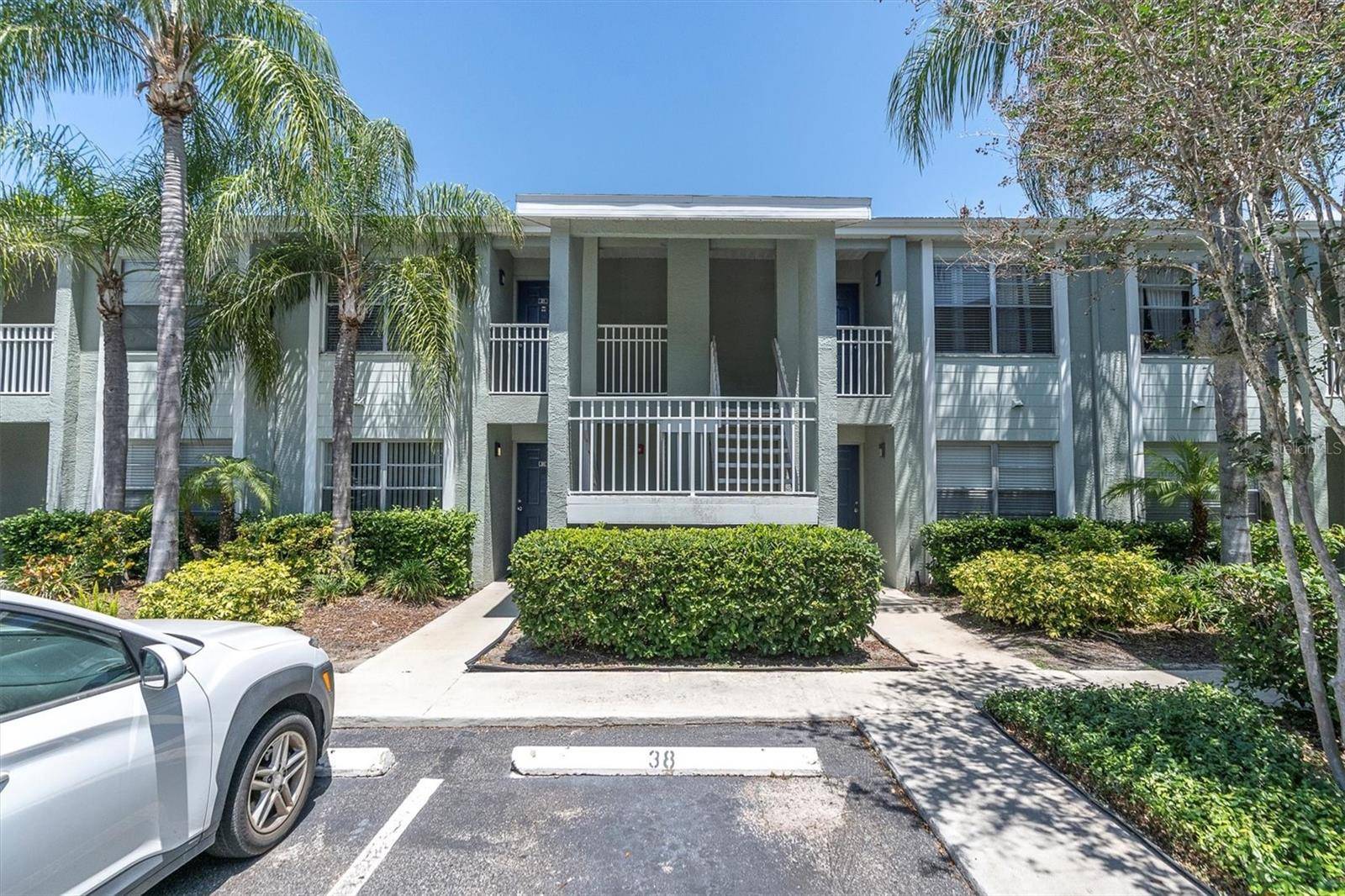 Tampa, FL 33611,5440 S MACDILL AVE #2-I