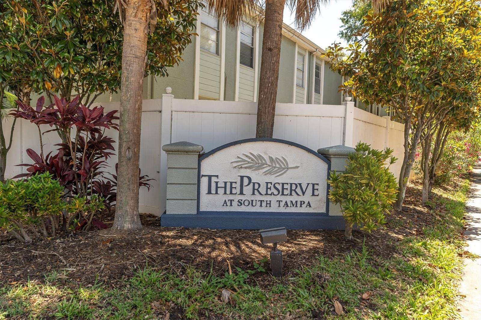 Tampa, FL 33611,5440 S MACDILL AVE #2-I