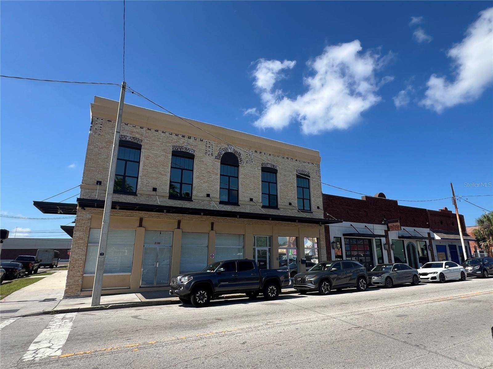 Tampa, FL 33607,2100 W MAIN ST