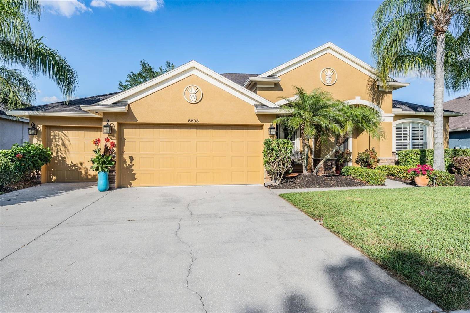 Land O Lakes, FL 34638,8806 CRYSTAL CREEK CT