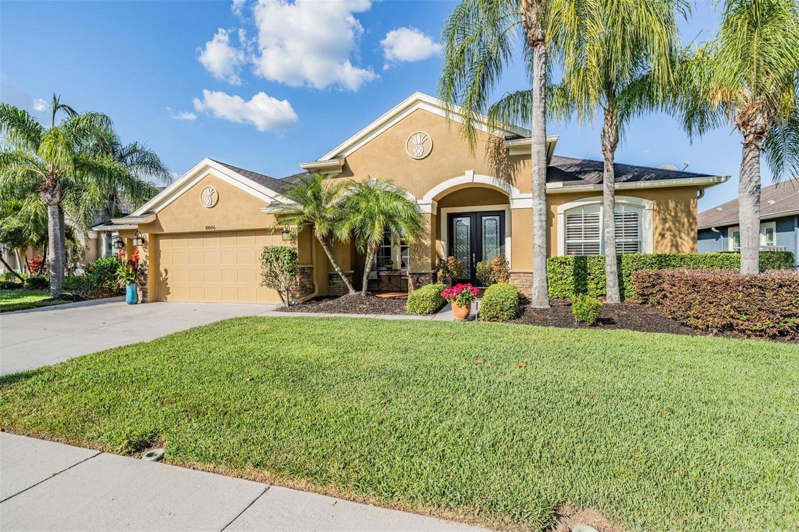 Land O Lakes, FL 34638,8806 CRYSTAL CREEK CT