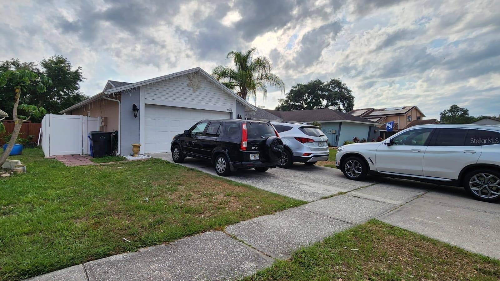 Tampa, FL 33618,16116 RAVENDALE DR