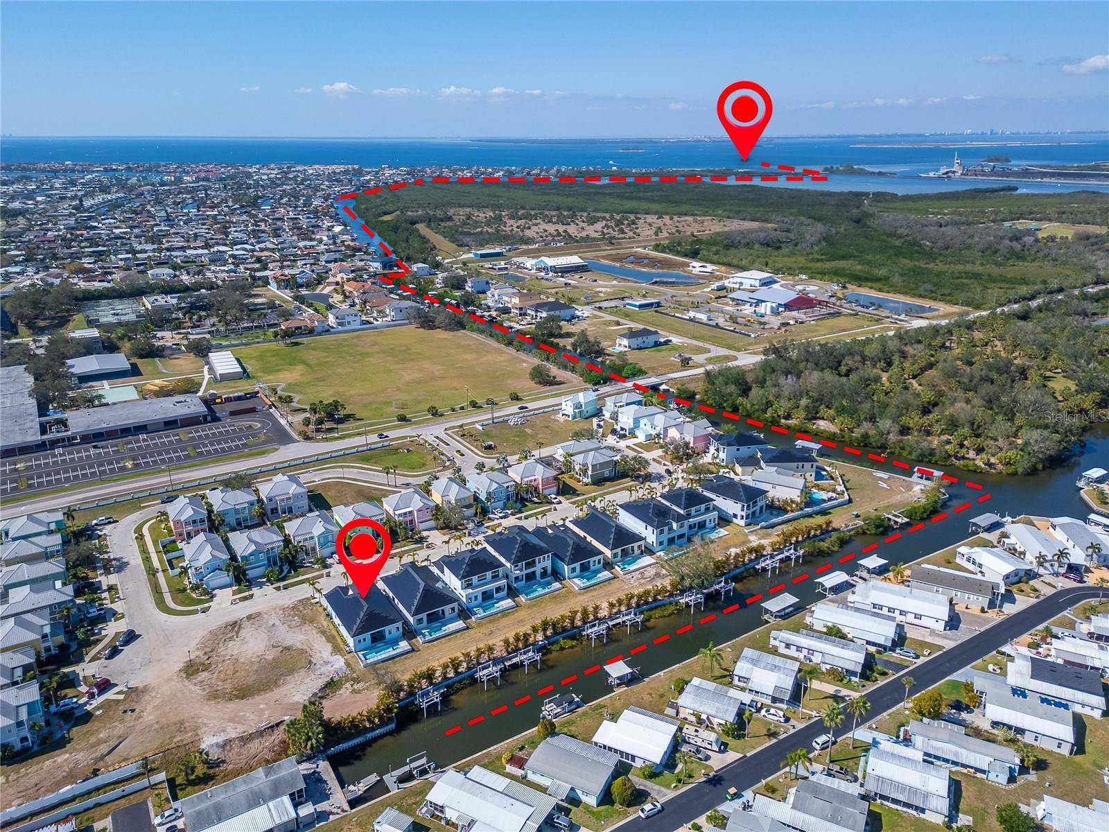 Apollo Beach, FL 33572,6542 SIMONE SHORES CIR