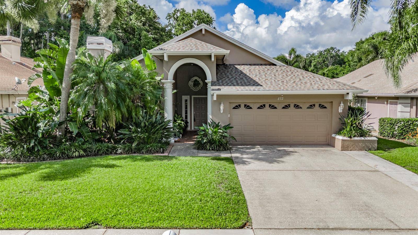 Tarpon Springs, FL 34688,872 CRESTRIDGE CIR