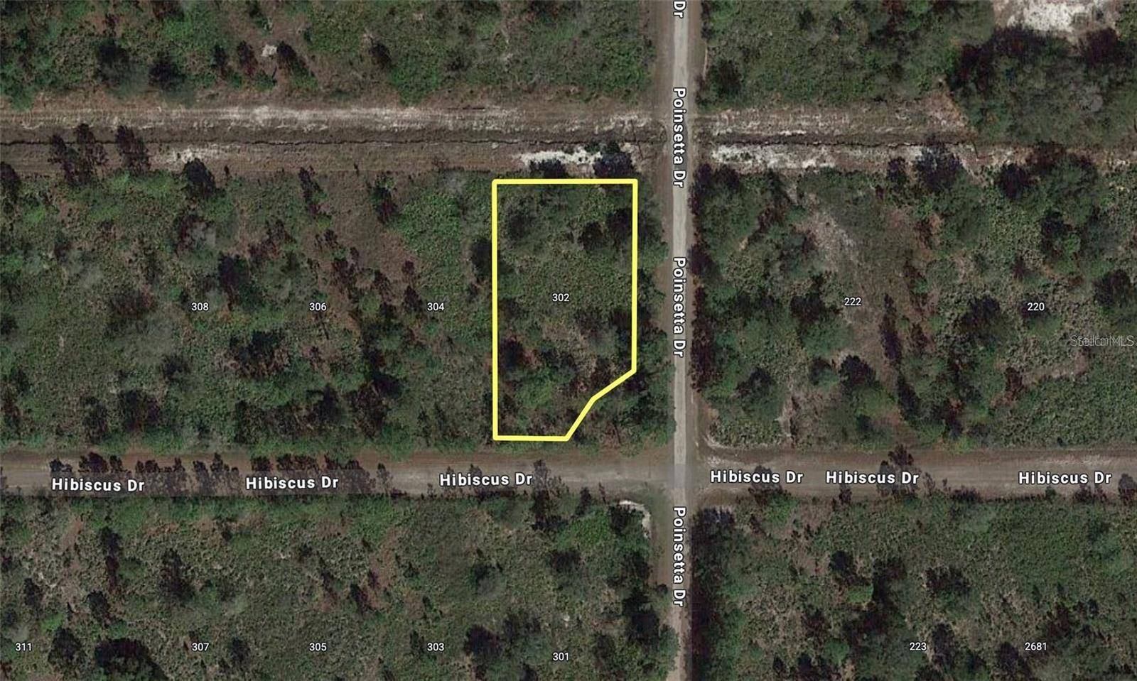 Indian Lake Estates, FL 33855,302 HIBISCUS DR