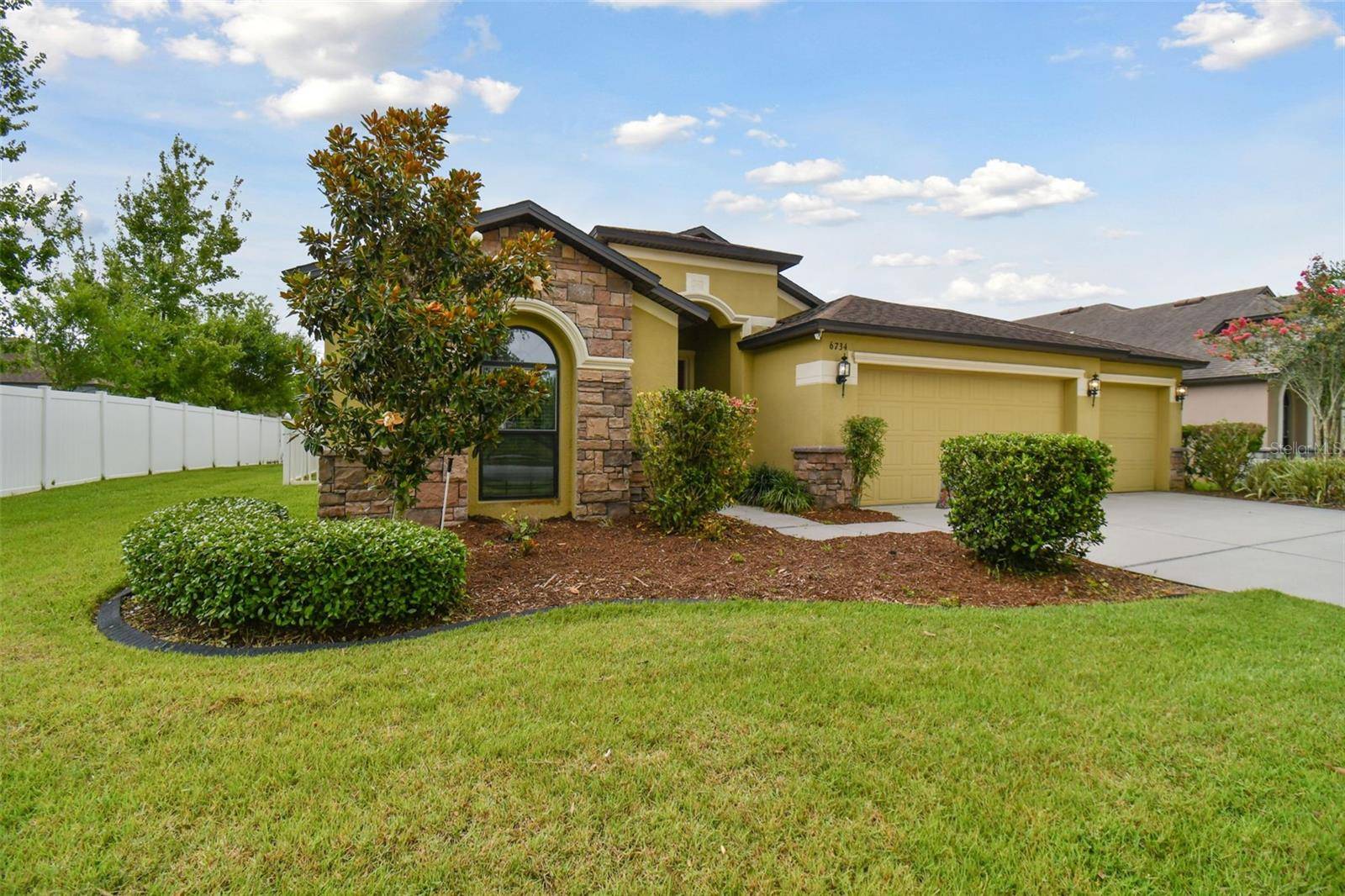 Wesley Chapel, FL 33545,6734 WILD ELM CT