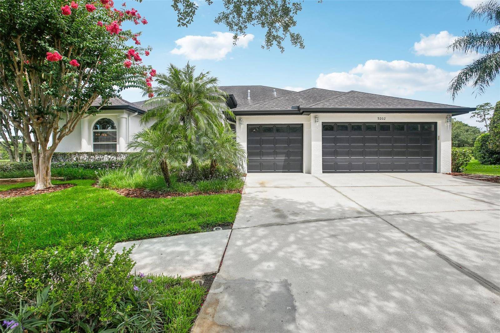 Tampa, FL 33647,9202 EVERWOOD CT