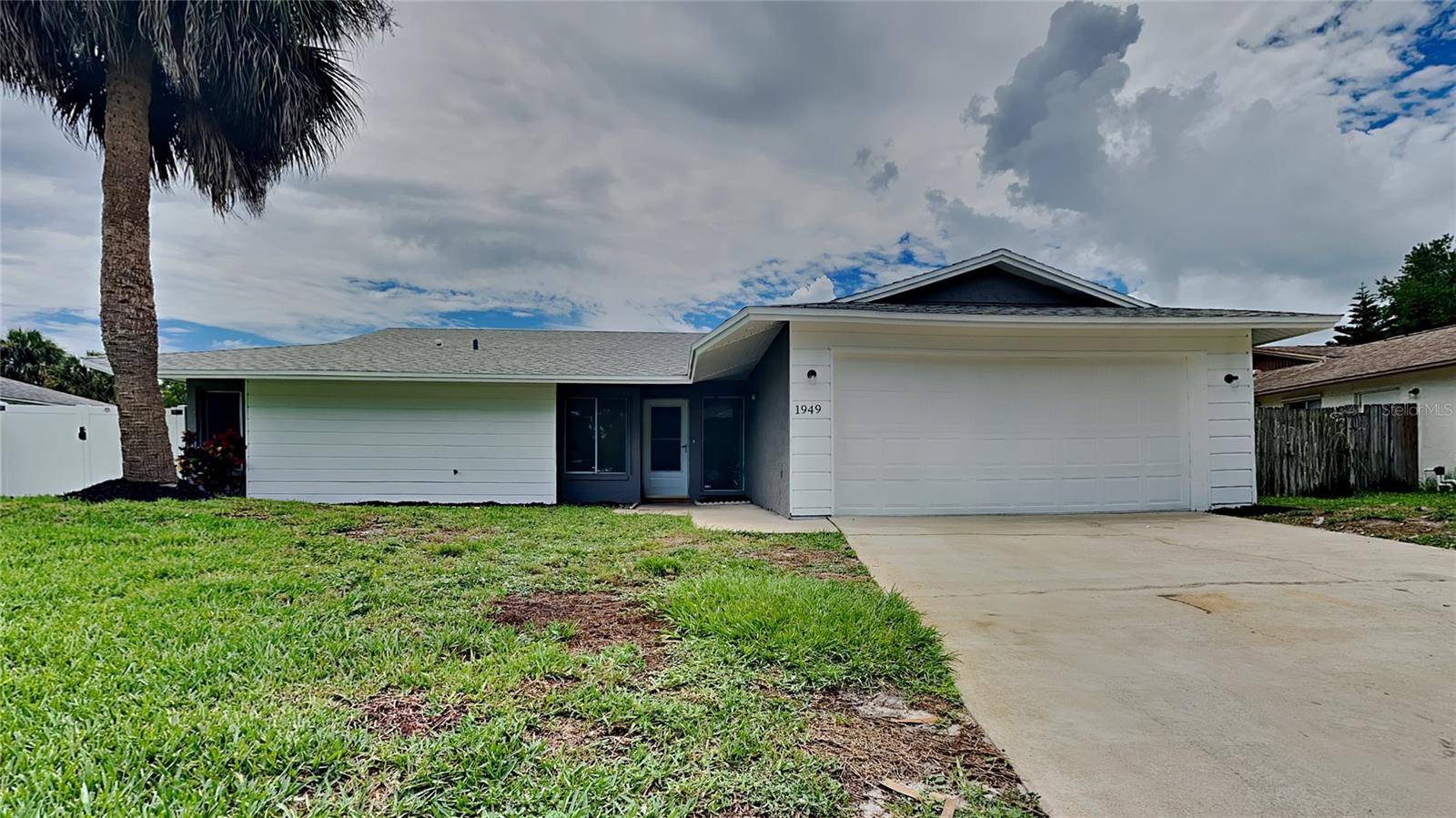 Melbourne, FL 32935,1949 ONTARIO CIR S