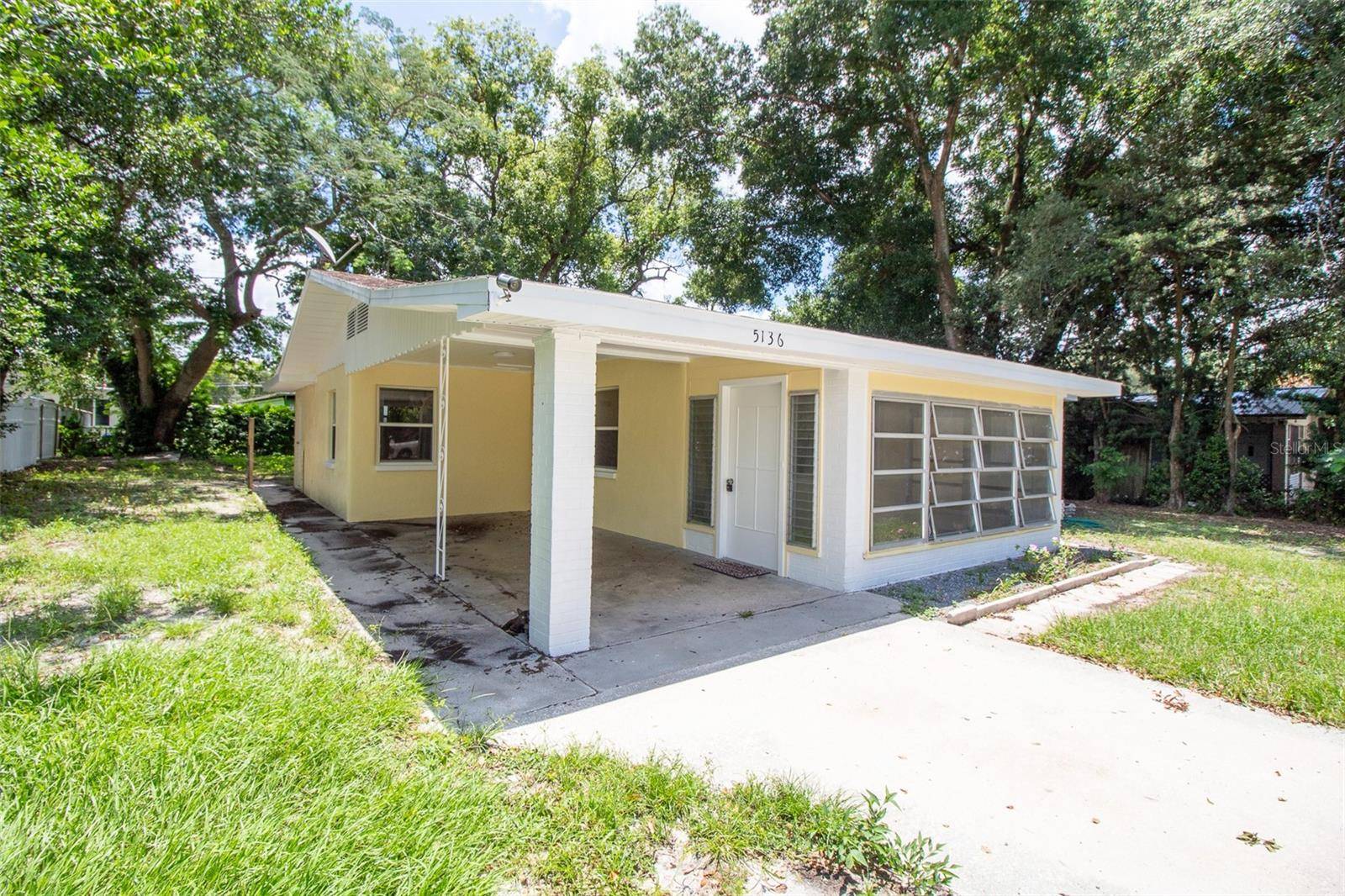 Zephyrhills, FL 33542,5136 STUDIO DR