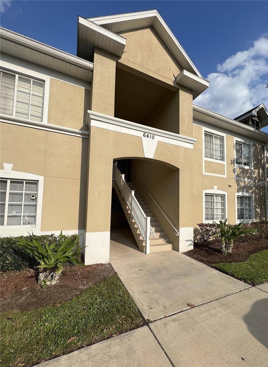 Riverview, FL 33578,6410 HOLLYDALE PL #102