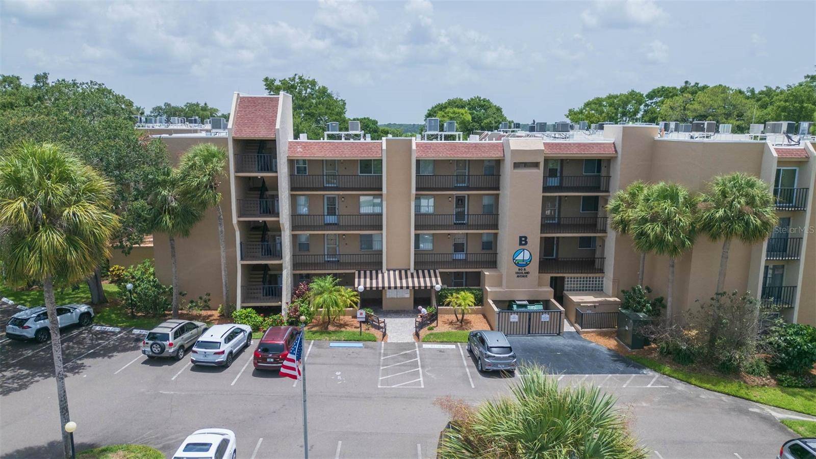 Tarpon Springs, FL 34689,90 S HIGHLAND AVE #221