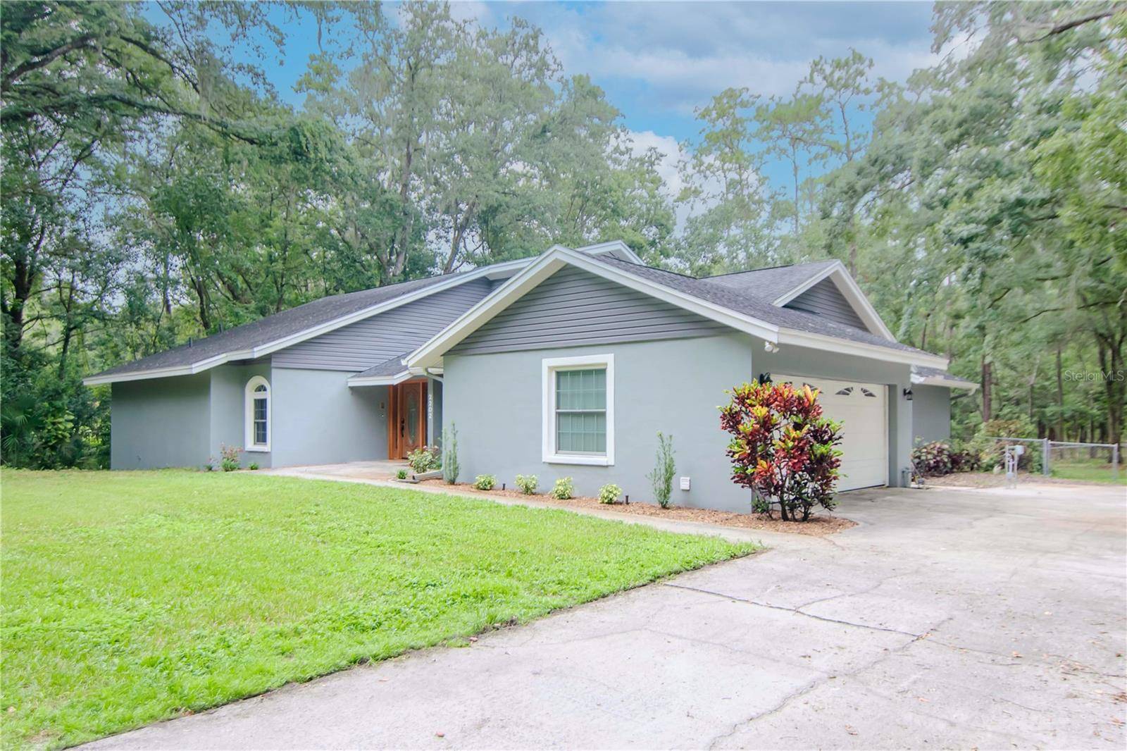 Lutz, FL 33549,2202 ANDRE DR