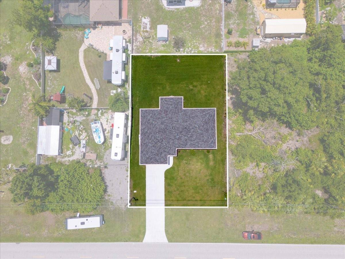 Englewood, FL 34224,10317 GULFSTREAM BLVD