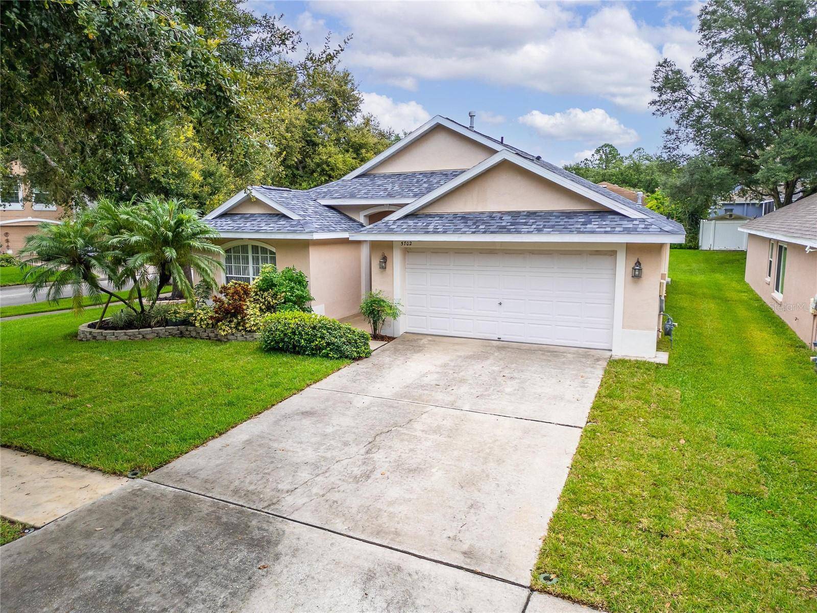 Lithia, FL 33547,5702 HAWKGROVE PL