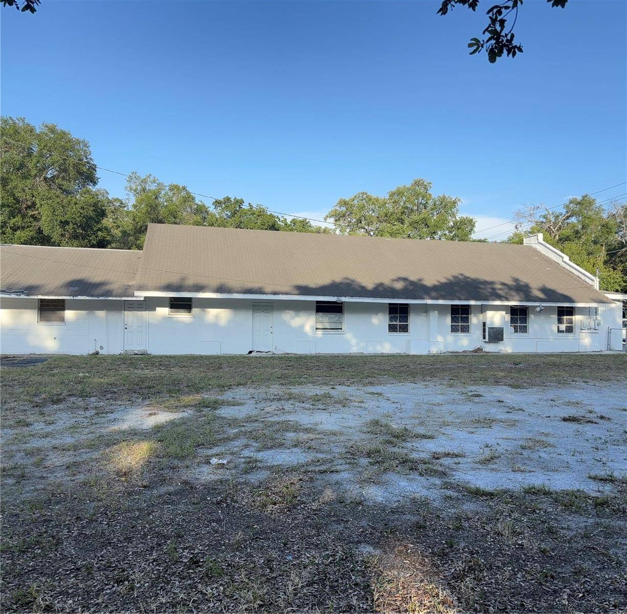 Tampa, FL 33610,1608 GENESEE