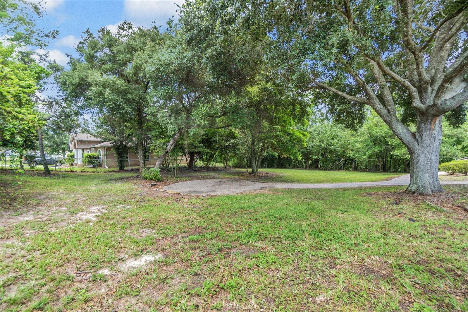 Spring Hill, FL 34609,0 CORONET CT