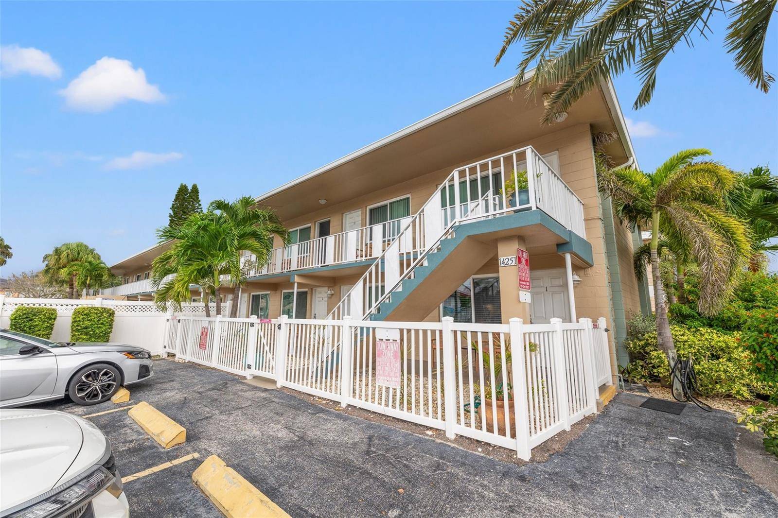 Madeira Beach, FL 33708,14251 GULF BLVD #1