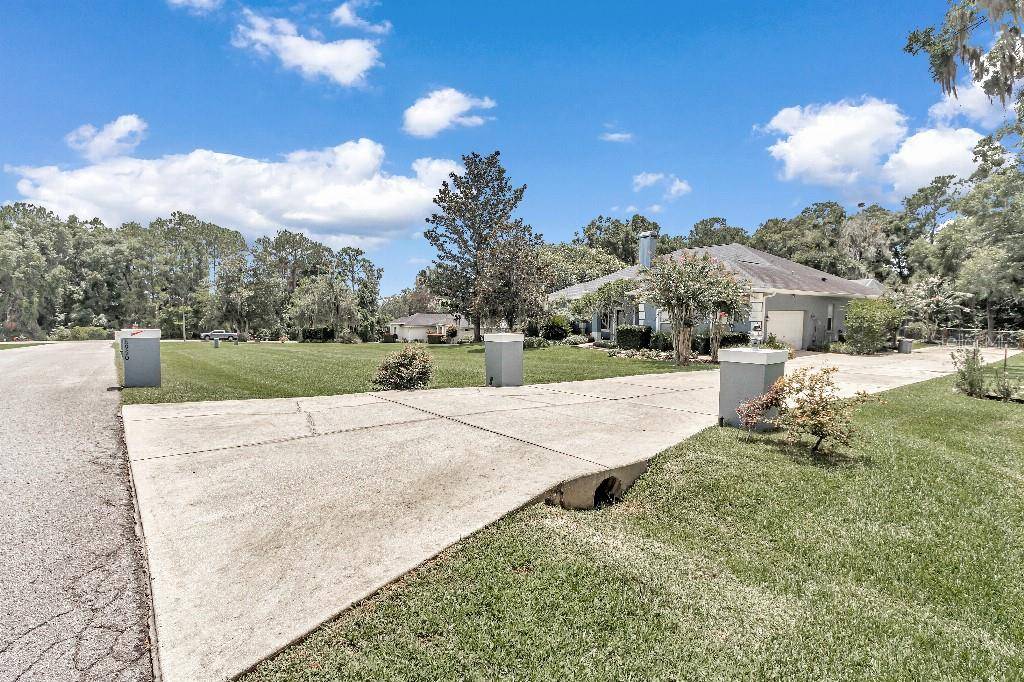 Ocala, FL 34480,8950 SE 17TH CT