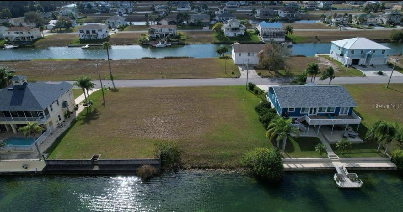 Hernando Beach, FL 34607,4001 AMBERJACK DR