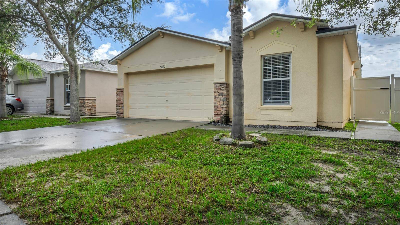 Gibsonton, FL 33534,8012 CARRIAGE POINTE DR